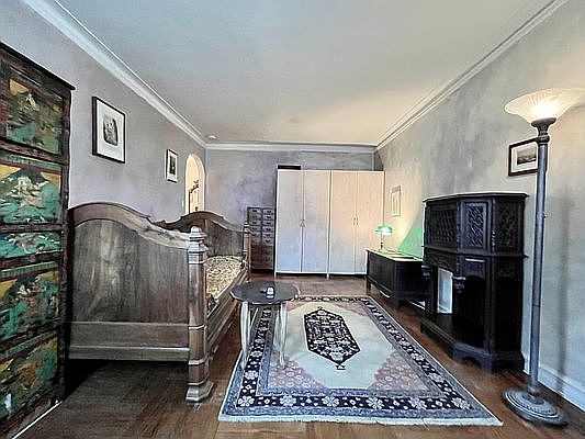 3rd image of 4115 44th St APT 2M