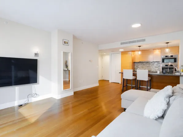 145 Lexington Ave #2, New York, NY 10016