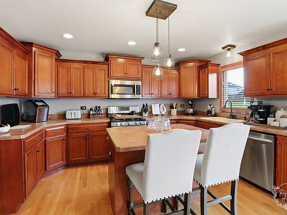 3rd image of 4974 W Cardinal Ct