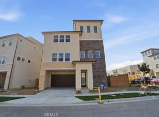 8 Remy Ln, Montebello, CA 90640