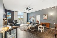 W 26th St-S2410-005.jpg