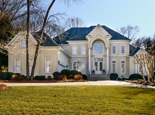 5101 Piper Glen Dr, Charlotte, NC 28277