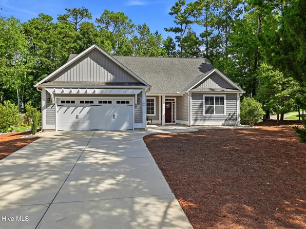 100 Hickory Circle, Hampstead, NC 28443