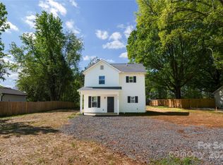 8722 Moody Rd, Charlotte, NC 28215