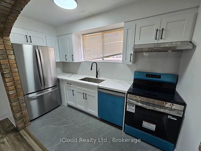 2636 Crystalburn Ave #LOWER — Photo 2