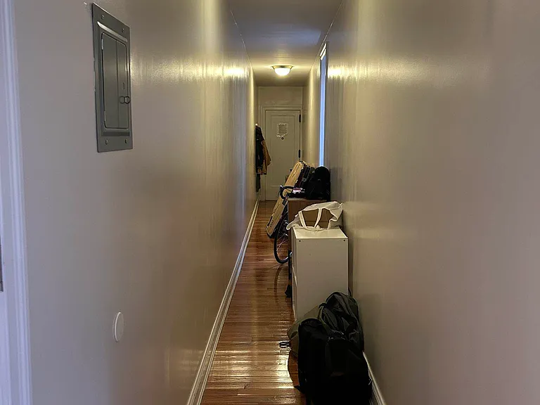 38 Saint Pauls Pl #H — Photo 7