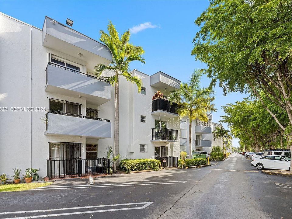 1st image of 1800 SW 25th St APT 2305