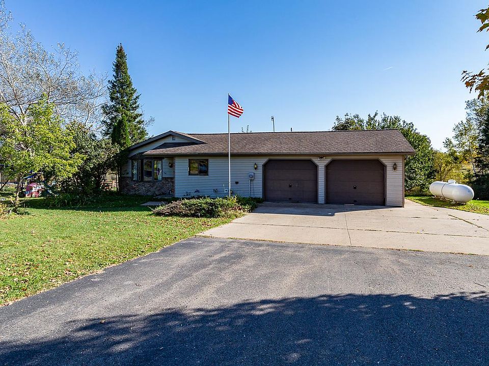 1st image of 12511 Woodland Dr