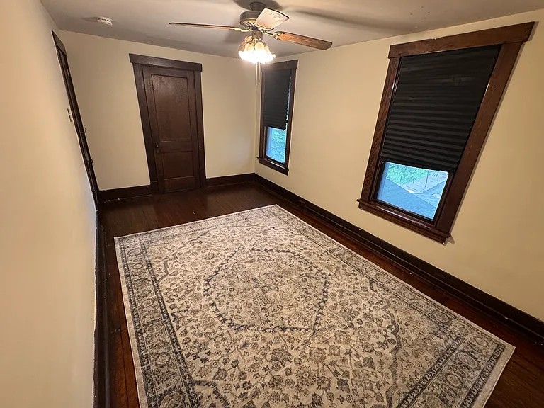 1639 Monongahela Ave — Photo 10