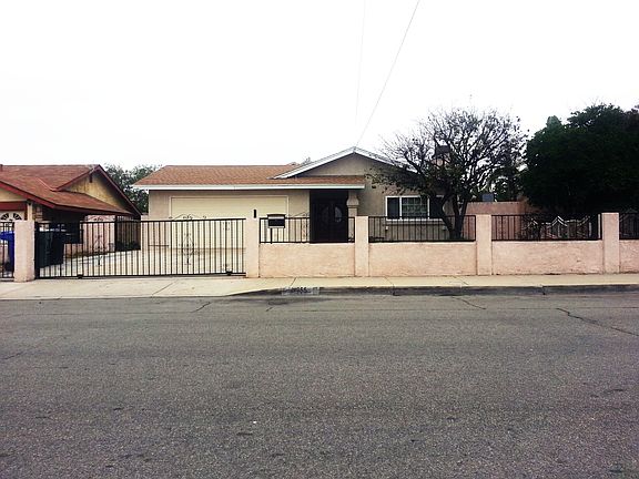 2nd image of 1955 Mountain Ave