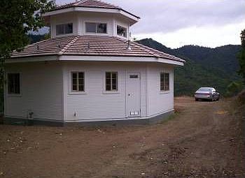 1st image of 3051 Galls Cres