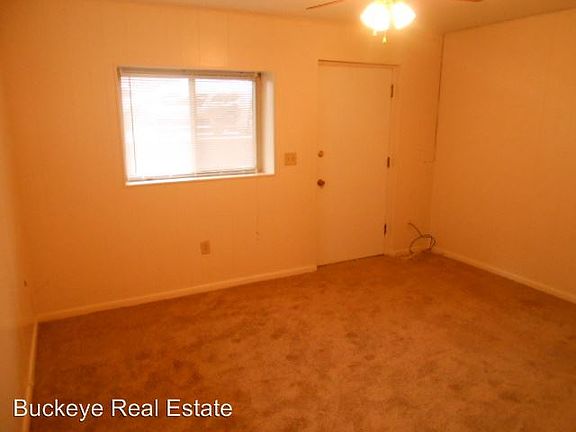 4th image of 365 W 6th Ave APT B4