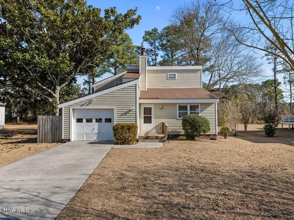 1208 Caracara Drive, New Bern, NC 28560