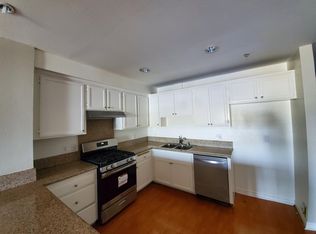 14554 Hartland St #209, Van Nuys, CA 91405