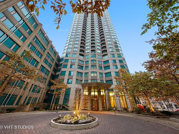 2nd image of 400 N. Lasalle St. #3411