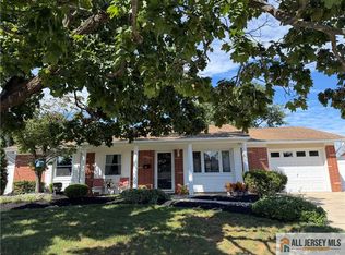 21 Drake Ave, Monroe Township, NJ 08831