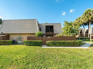 5823 58th Way, West Palm Beach, FL 33409