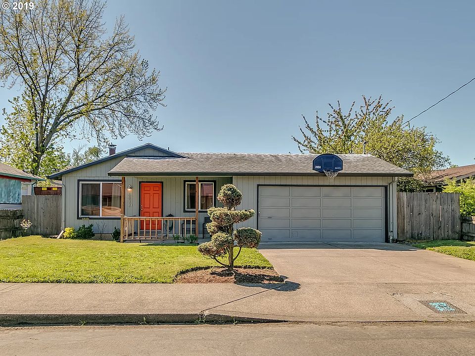 1st image of 6832 SE Center St