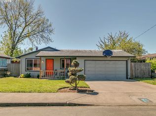 6832 SE Center St, Portland, OR 97206