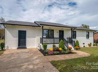 1214 Pleasant Grove Church Rd, Crouse, NC 28033