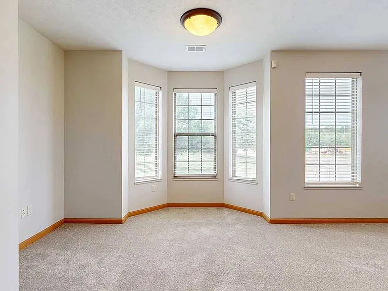 Stone Creek Villas — Photo 94