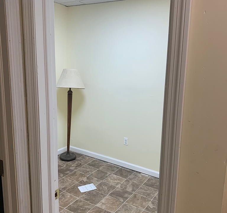 2nd image of 88 Laurel Ave #1