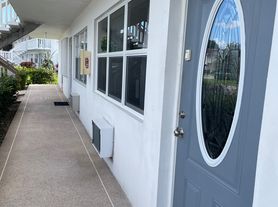 22 Kent St, West Palm Beach, FL