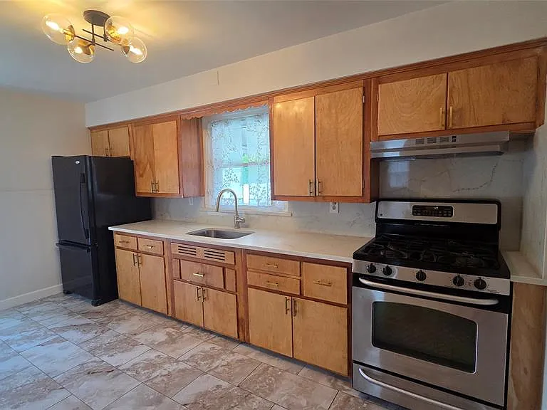 122 Westview Ave — Photo 6