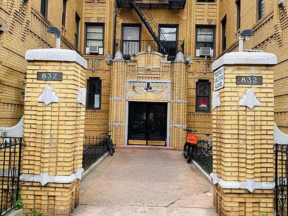 5th image of 832 Ocean Ave #1M
