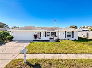 8015 Idlebriar Ln, Port Richey, FL 34668