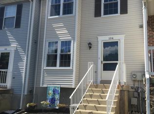 104 Palmetto Ct, La Plata, MD 20646