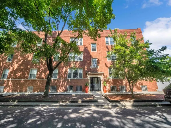 2316 W Byron St #3, Chicago, IL 60618