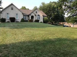 7416 Star Ln, Louisville, KY