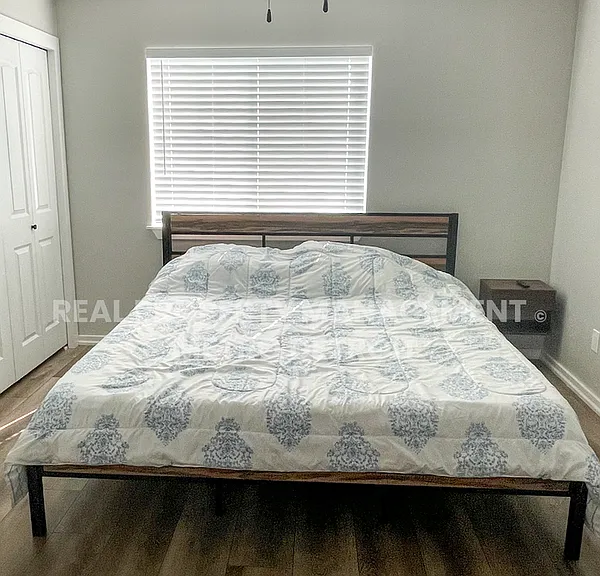 22148 Dante St #111 — Photo 11