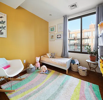 Sold by Compass | media 7