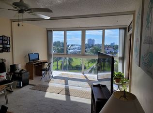 301 Lake Shore Dr #410, West Palm Beach, FL 33403
