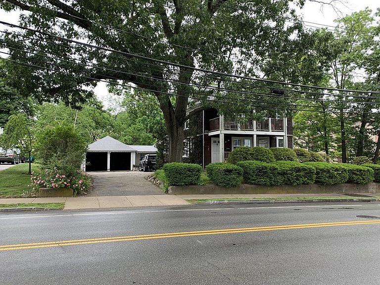 144 Linden St Wellesley, MA, 02482 Apartments for Rent Zillow