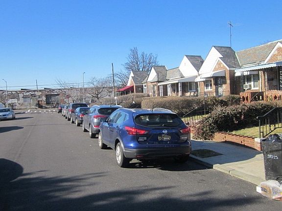 4th image of 183-17 Dunlop Ave