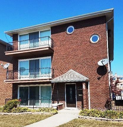 2nd image of 1662 Patricia Pl APT 3E