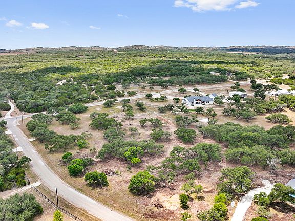 4th image of 618 Cielo Springs Dr
