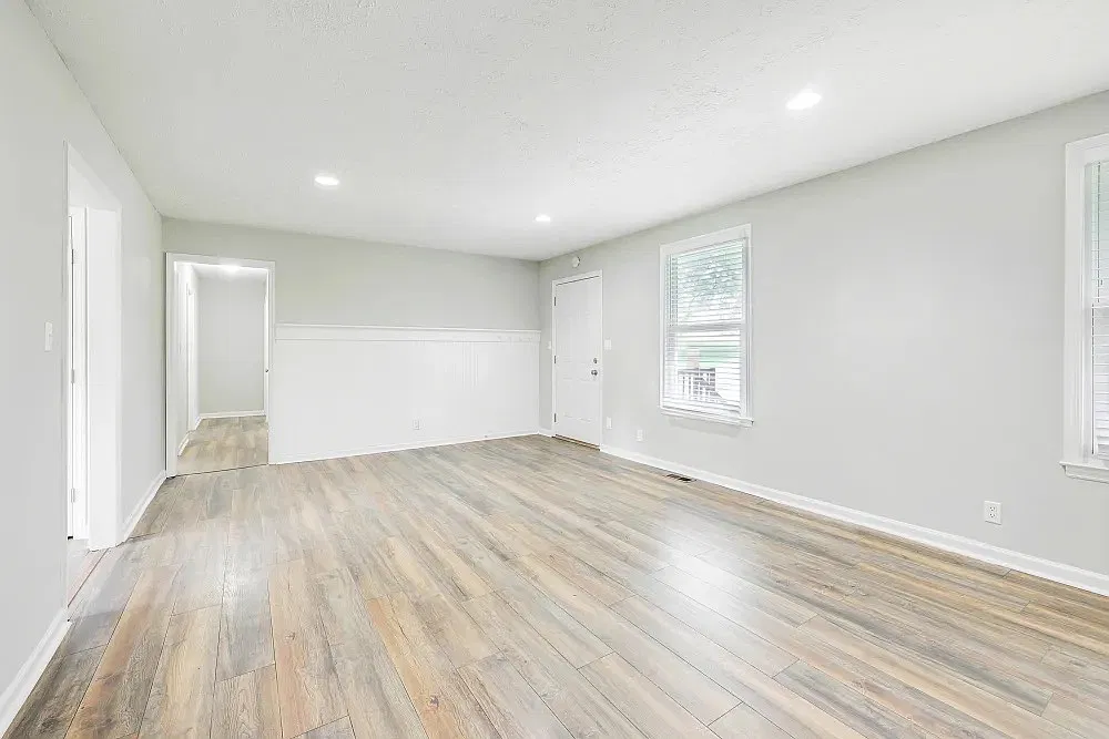 3 bed, 2064 sqft, $1,700 — Photo 3