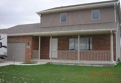1st image of 461 Prince Valiant Ln