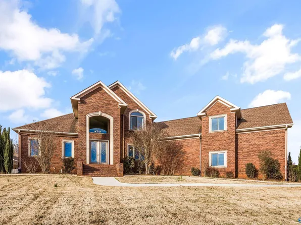 204 Timber Oak Rd, Huntsville, AL 35806