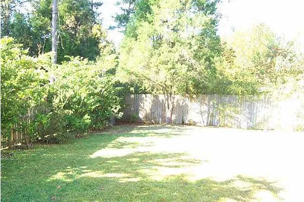 8877 Shoal Creek Ct — Photo 19