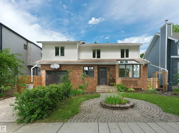 7624 92nd Ave NW, Edmonton, AB T6C 1R4