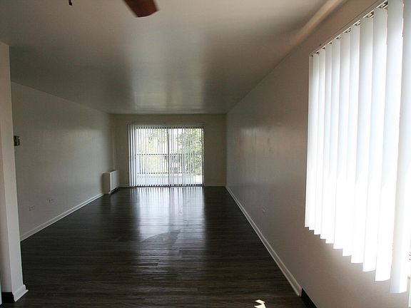 4th image of 909 N Pearl St APT 408