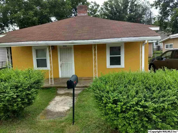 2010 Front St NE, Huntsville, AL 35811