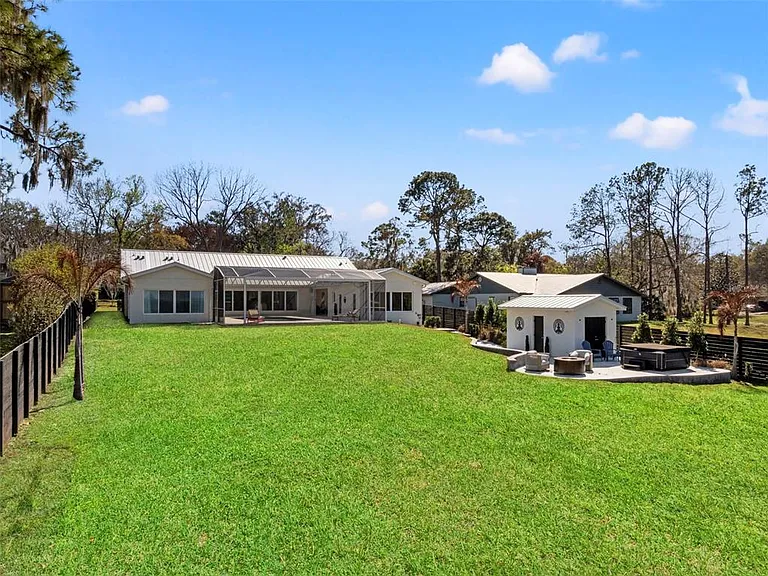 1021 Temple Grove Pl — Photo 30