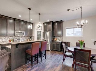 309 E 15th Ave NE #2, Calgary, AB T2E1H3