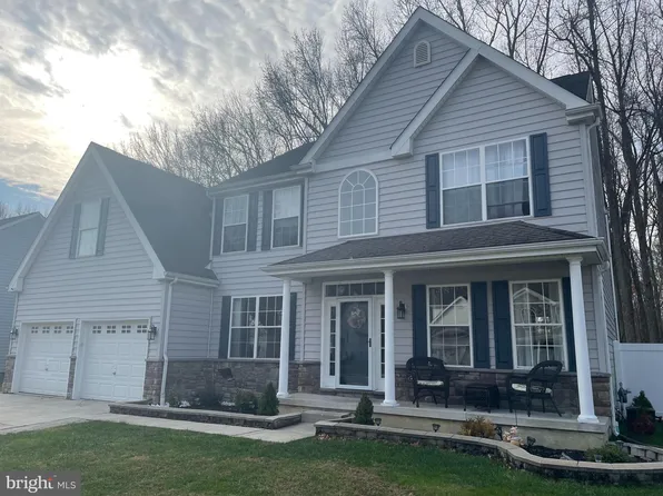 140 Magnolia Dr, Pennsville, NJ 08070